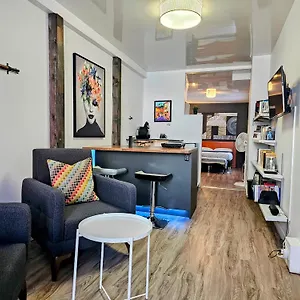 Place Des Arts By Hebergements Dcl Quebec City